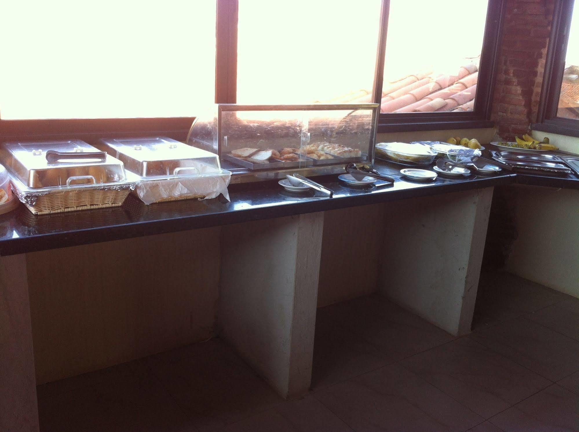 Pousada Do Toby Hotel Canoa Quebrada Kültér fotó